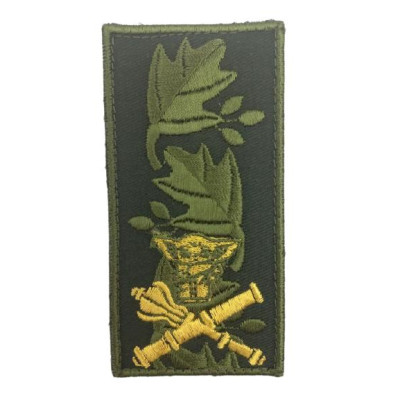 Baby Yoda's humorous shoulder straps